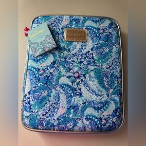 Lilly Pulitzer Folio with Blue and Green Waves